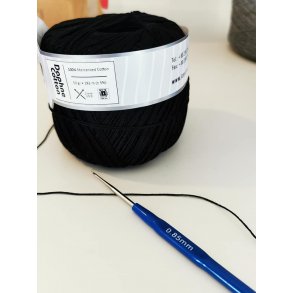 Sort Garn til miniature strik/hkling (nyt)
