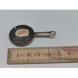 Pande med spejlg i metal (ny)