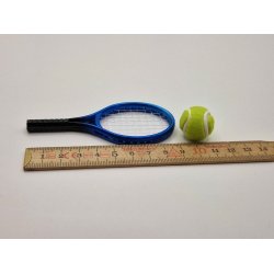 Stor tennis ketcher og bold (nyt) bl