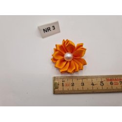 Rosette med perle (ny)  4 cm