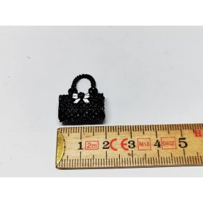 Hndtaske sort i metal (ny)