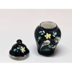 Urne (muligvis Reutter)