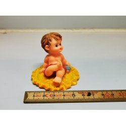 Babydukke i resin (brugt)