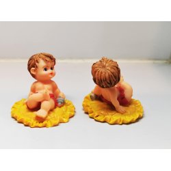 Babydukke i resin (brugt)