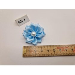 Rosette med perle (ny)  4 cm