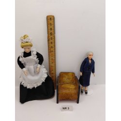 1 stk l�nestol i tr� med papir betr�k fra 1940'er (vintage med patina) 1:16/1:18