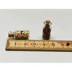 Glas krukke med kork prop og indhold (brugt)