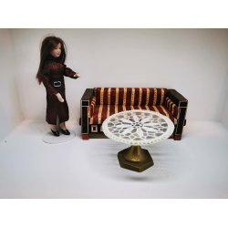 Empire sofa til dukkehus scala 1:12 (brugt/som ny)