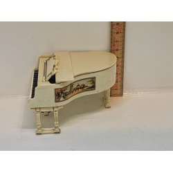 Petite princess piano fra 1960'erne (brugt)