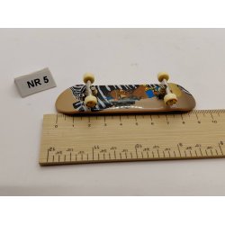 1 stk finger skateboard (brugt)