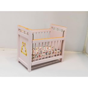 Barneseng til dukkehus scala 1:12