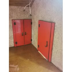 Rdt murstens hus med kkkenbord og altan (brugt) SENDES IKKE