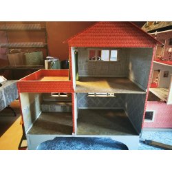 Rdt murstens hus med kkkenbord og altan (brugt) SENDES IKKE