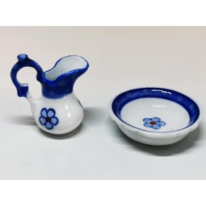 Servante st i porceln  (brugt)