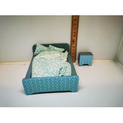 Sovevrelses st til dukkehus scala 1;16 (antik)