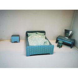 Sovevrelses st til dukkehus scala 1;16 (antik)