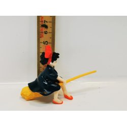 Lille heks i plastik (ny)