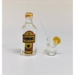 Glas med citron skive og sugerr (nyt)