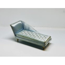 Petite princess daybed fra 1960'erne (brugt)