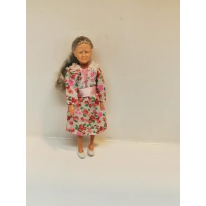 Dukke til dukkehus scala 1:12 (ny)