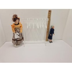 Tj stativ inkl 8 bjer i plastik (nyt)