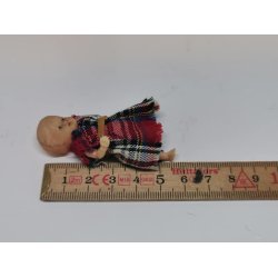 Dukke DEFEKT (gammel)