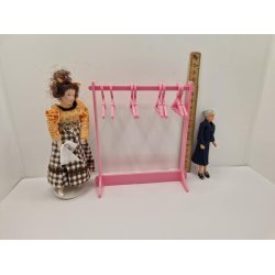 Tj stativ inkl 8 bjer i plastik (nyt)