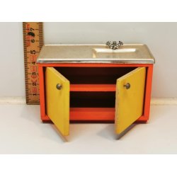 Lundby kkken skab med vask fra 1979 (brugt)