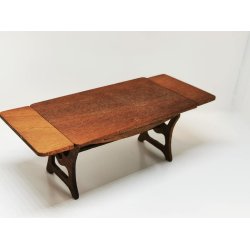 Bord med udtrks plader (hndlavet)