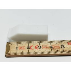 Karton i plastik (brugt)