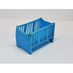 Baby seng i plastik (brugt)