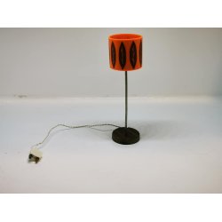 Retro lampe med Lundby stik (brugt/fin stand)