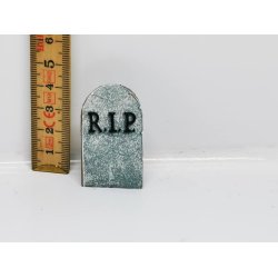 Gravsten til dukkehus scala 1:12 (hndlavet)