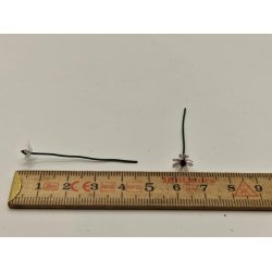 1 stk Hvid eller Lyserd blomst (hndlavet)