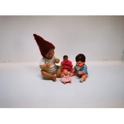 Dukke med kjole (ny)