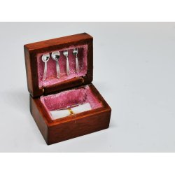 Tr kasse med bestik og servietter (ny)