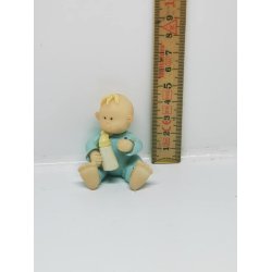 Baby med flaske i resin (brugt)