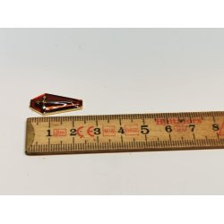 Halloween pynt. Kistelg med kors i metal (nyt)