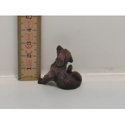 Hund der klr sig i resin (ny)