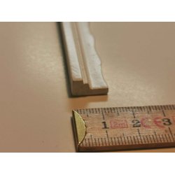 Hvid malet pynte liste 7x13 mm