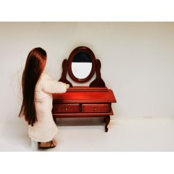 Kommode med spejl (brugt)