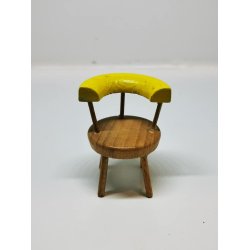 Stol til dukkerhuse scala 1:18 (brugt)