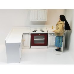 Overskab til dukkehus scala 1:12 eller lille skab til dukkehus scala 1:16 (nyt)