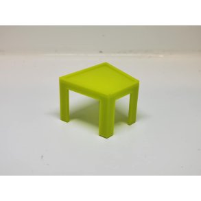 Bord/skammel i plastik (brugt)