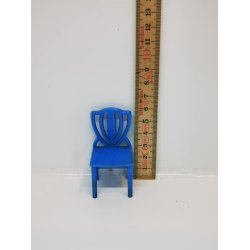 JEAN stol i plastik (brugt)