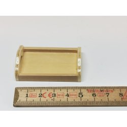 Bakke i lakeret tr (ny)