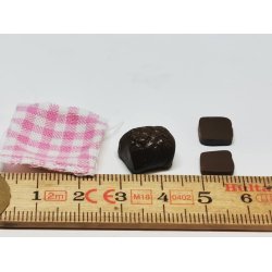 Kurv med rugbrd (delvis hndlavet)