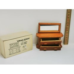 Kommode med spejl Hallo Dolly i original emballage (brugt)