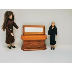 Kommode med spejl Hallo Dolly i original emballage (brugt)