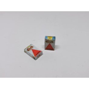 Rd cecil til dukkehus (hndlavet)